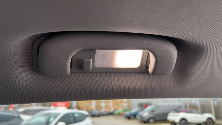 MG Hs 1.5 T-GDI Exclusive 5dr DCT Petrol Hatchback